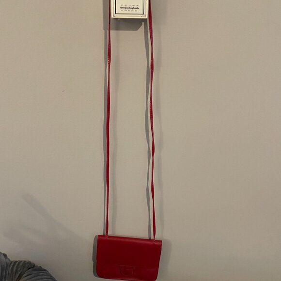 Vintage Mundi Genuine Leather Mini Crossbody / Shoulder Bag – Red - Picture 5 of 5